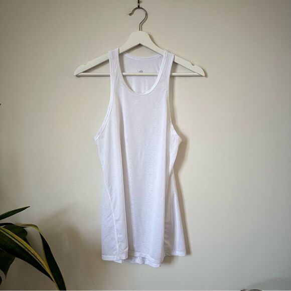 Lululemon All Tied Up Tank in Heathered White - Picture 4 of 7